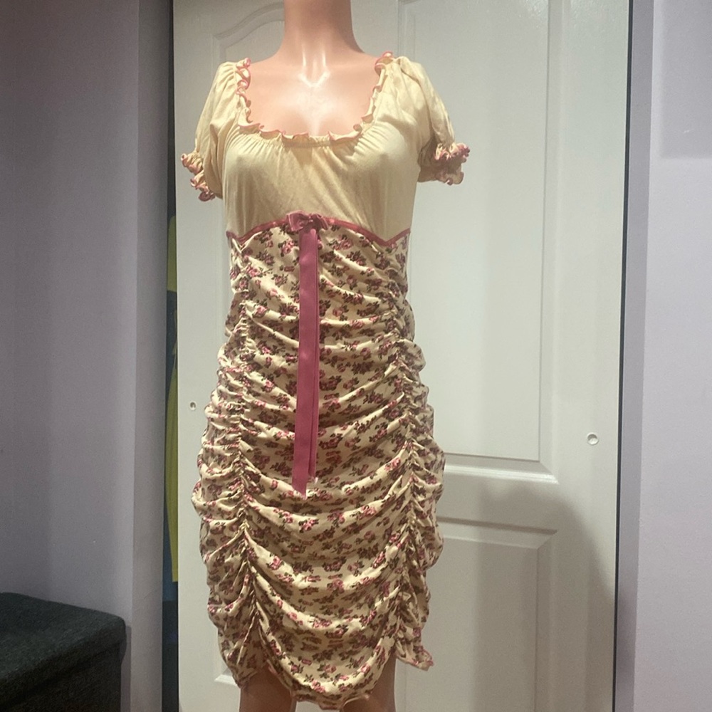 Women dress